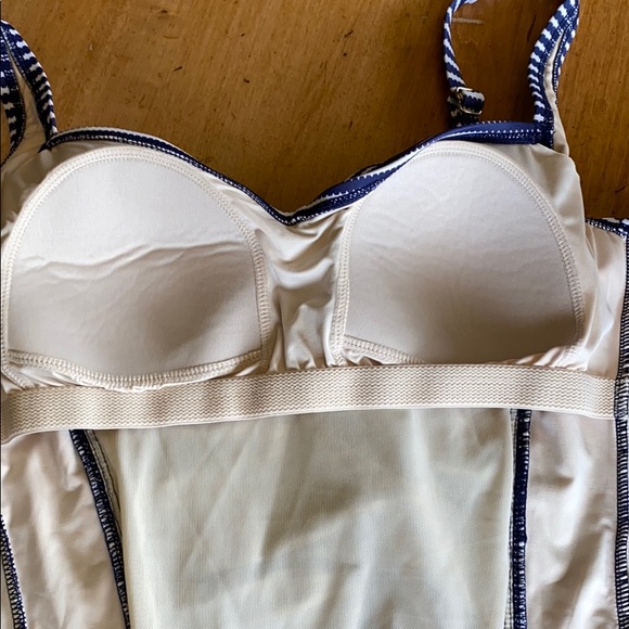 Coastal Blue Swimsuit One Piece Size Medium - Picture 9 of 10